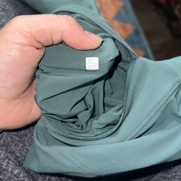 Lululemon License to Train High Rise Pant in Dark Forest Sz 12 - Picture 8 of 8